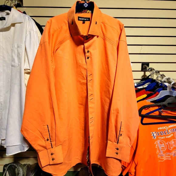 MENS BUTTON DOWN DRESS SHIRT - Picture 1 of 3